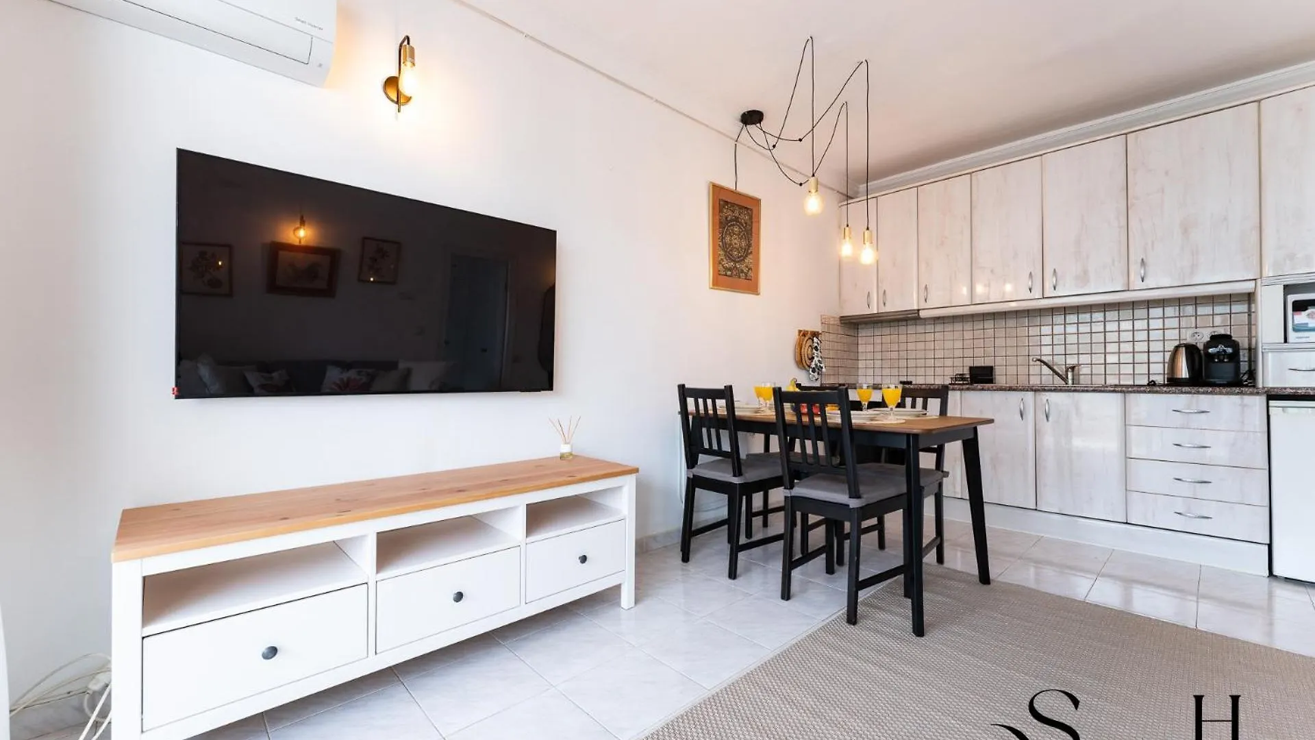 Great Location, Sea View, 2 Bedroom, Steps From The Beach ベナルマデナ アパート